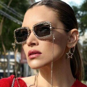 NWT GUCCI GG1112S - 001 CHAIN SUNGLASSES